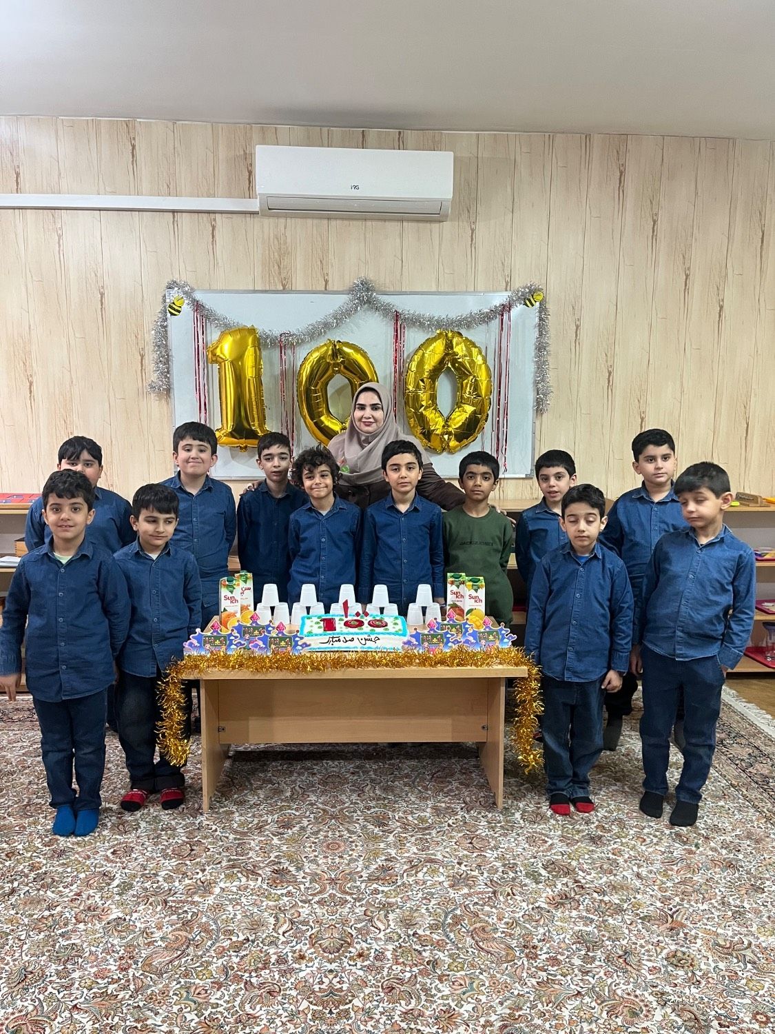 جشن صد در کلاس دوم